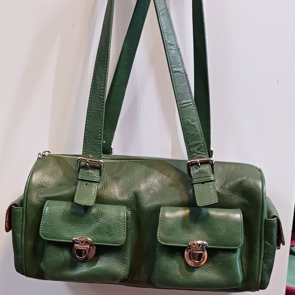 MAXX_NY Emerald Green Sholderbag